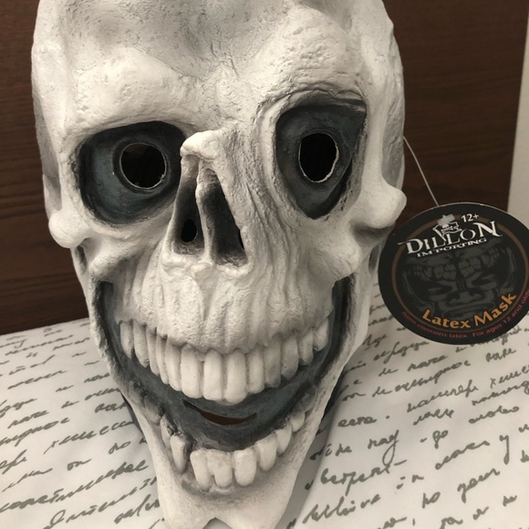 Dillon Latex Skull Skeleton Costume Mask - Picture 1 of 2